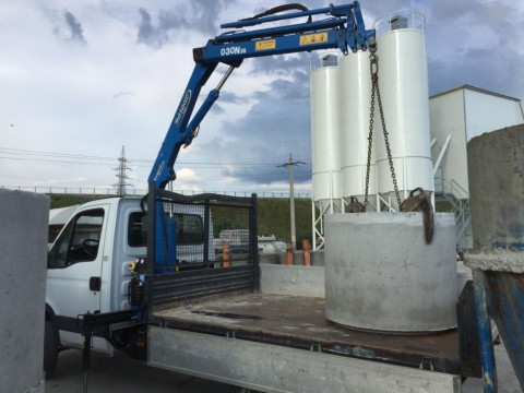 Inchiriez Automacara 3,5t cu basculare pe 3 parti si Dumper 4x4